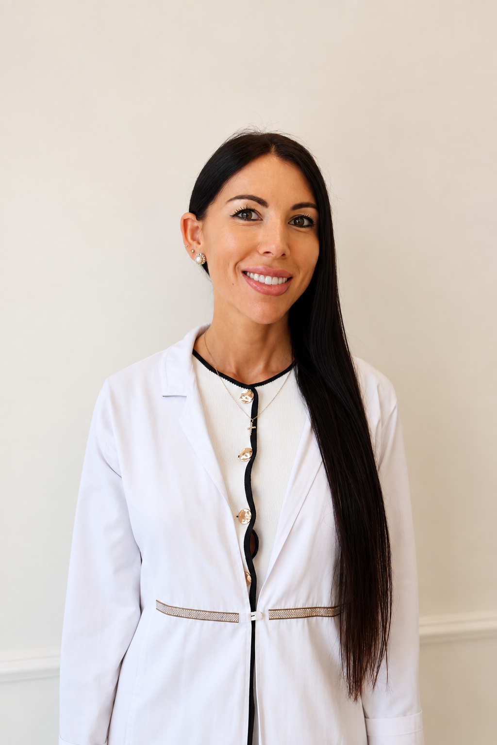 Dr. Ana Caro Garcia